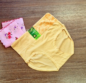 Sieviešu apakšbikses XL-2XL izm. GAIŠBRŪNAS- 20520