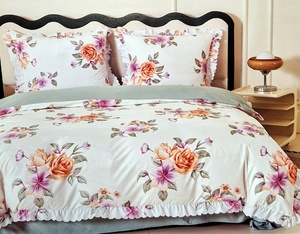 100% mikrošķiedras gultas veļas kompl. AR VOLĀNIEM 200x220 cm- 22892