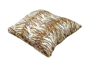 100% poliestera pildījuma spilvens 40x40 cm- 23067