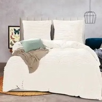 100% mikrošķiedras (plīša) LĪNIJU gultas veļas kompl. 200x200 cm BALTS- 22510